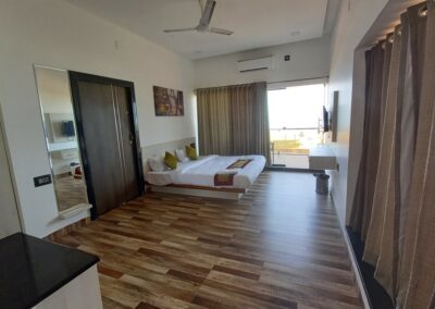RK Beachfront Gallery